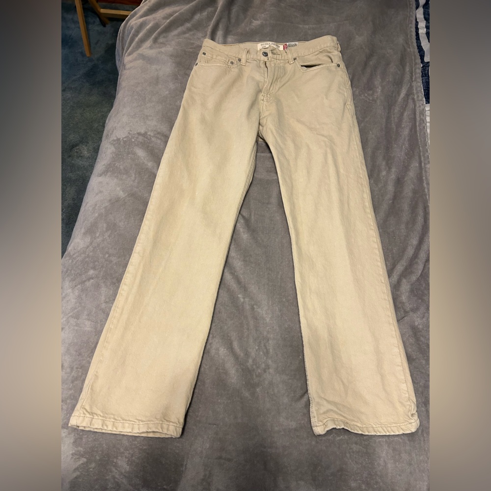 Levi's Men's Beige Chinos